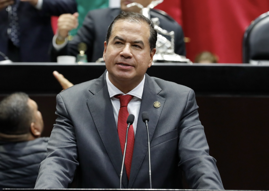 IMPULSAN INICIATIVA DE LEY PARA ACABAR CON ABUSOS DEL BURÓ DE CRÉDITO